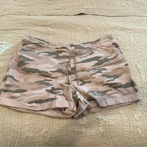 Time and Tru Women's Camo Shorts
